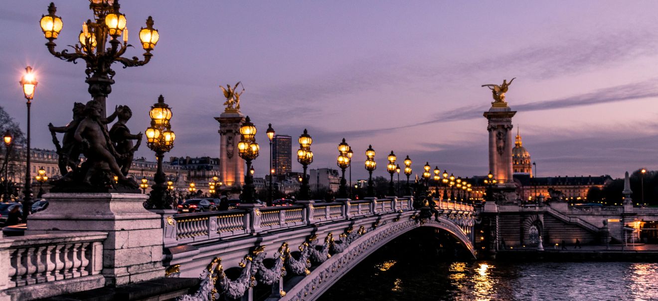 Paris à Noite: Tour da Cidade, Cruzeiro, Torre Eiffel sem fila de espera
